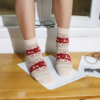 1 Pereche de Cald Femei Șosete cu Dungi 3D Șosete Toamnă Iarnă Stil de Crăciun Șosete de Iarnă Pentru Femei de sex Feminin Fericit Calcetines Meias
